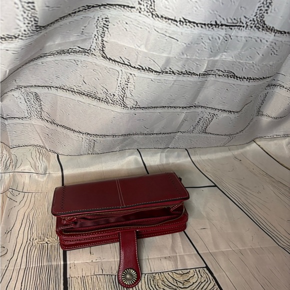 Women's Large Capacity RFID Blocking Luxury Genuine Leather Clutch Wallet - Picture 11 of 12